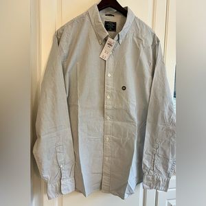 Men’s Abercrombie and Fitch long sleeve shirt